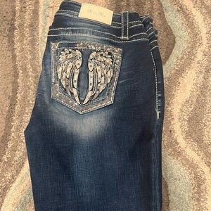 Women’s Miss Me Low-Rise Boot Jeans